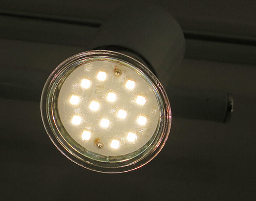 led energiesparlampe