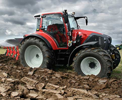 Grünland-Traktor
