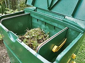 Gartenabfälle schnell kompostieren