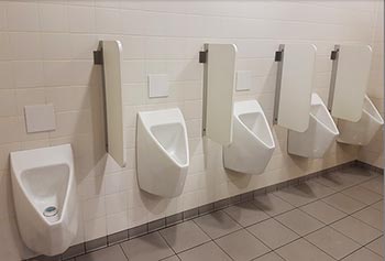 Trockenurinal ohne Wasser